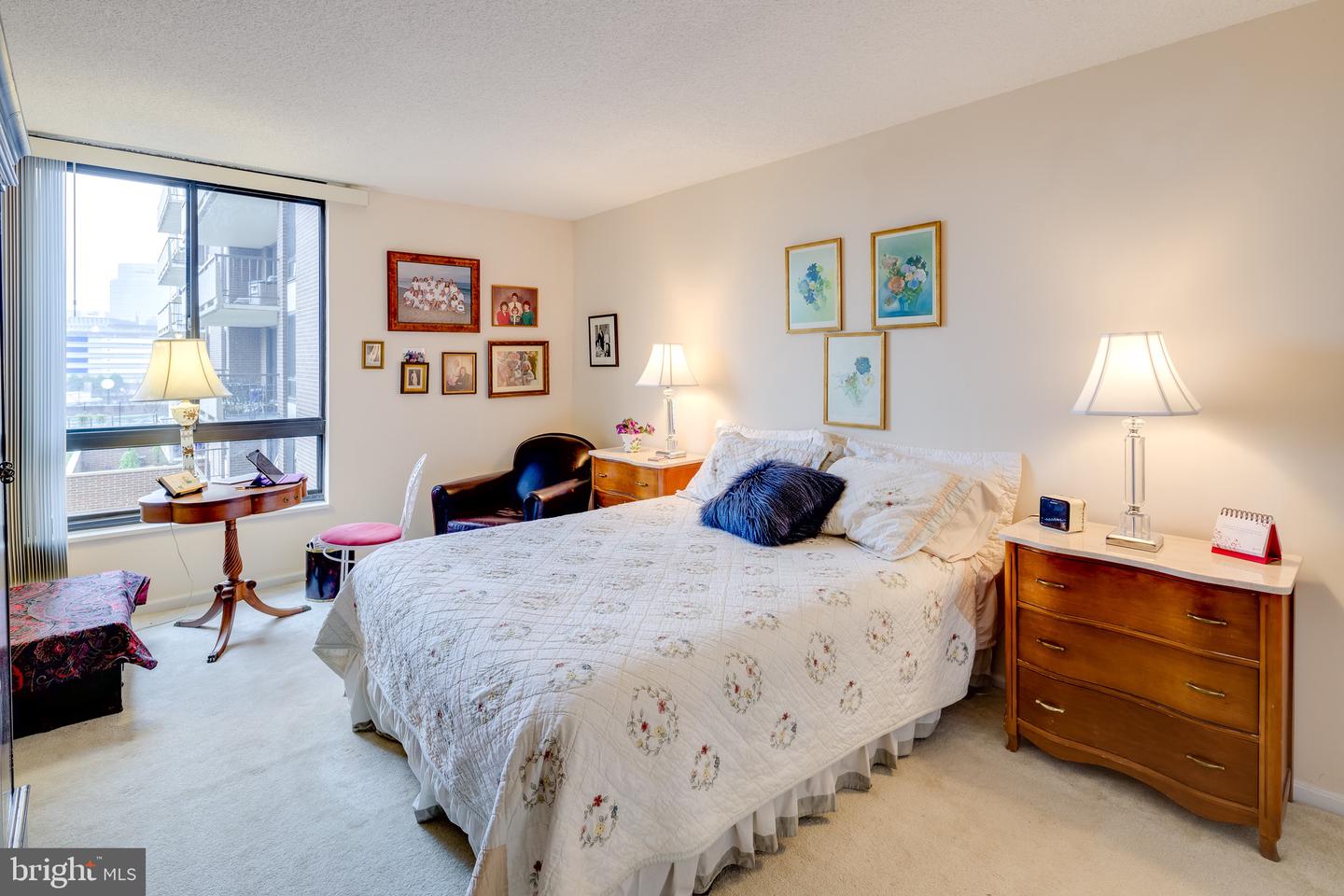 1800 Old Meadow ROAD Unit: 315
