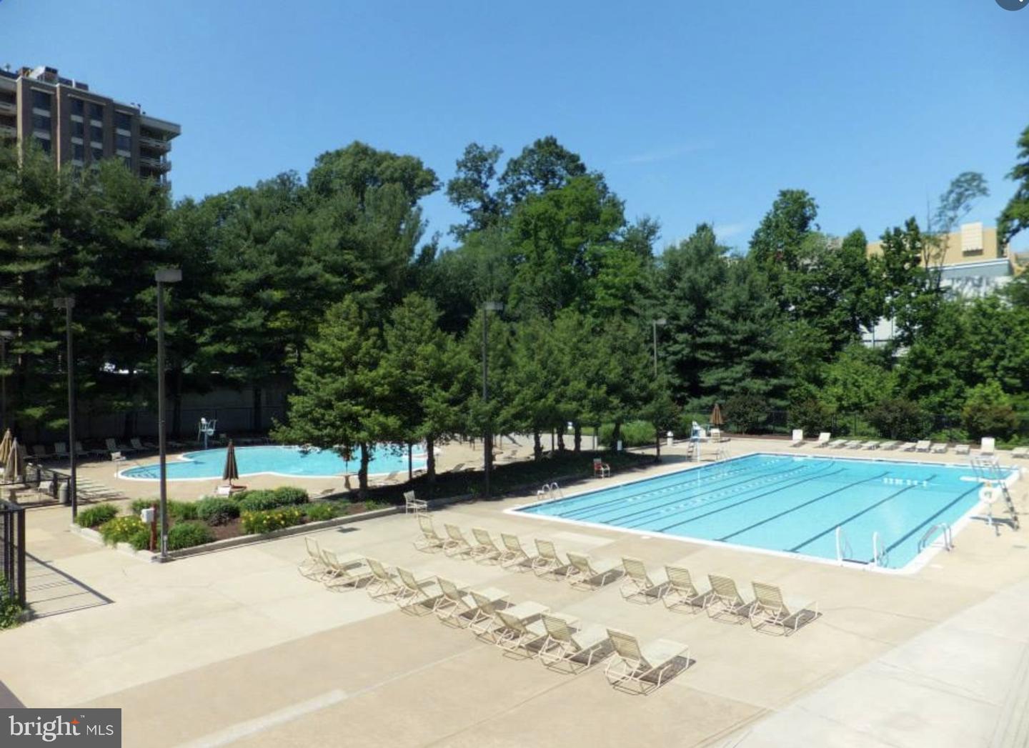 1800 Old Meadow ROAD Unit: 315