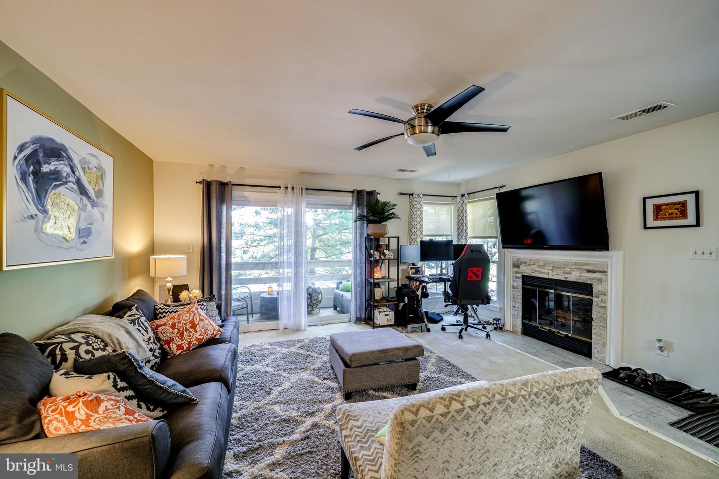 4555 Interlachen COURT Unit: I