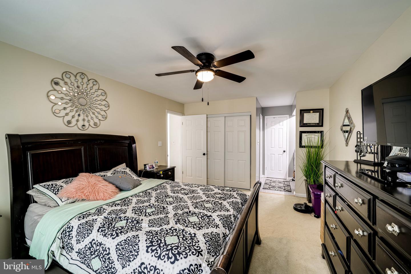 4555 Interlachen COURT Unit: I
