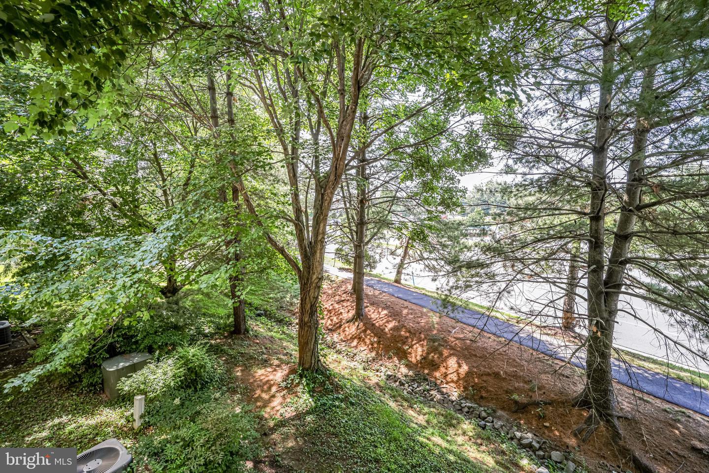 4555 Interlachen COURT Unit: I