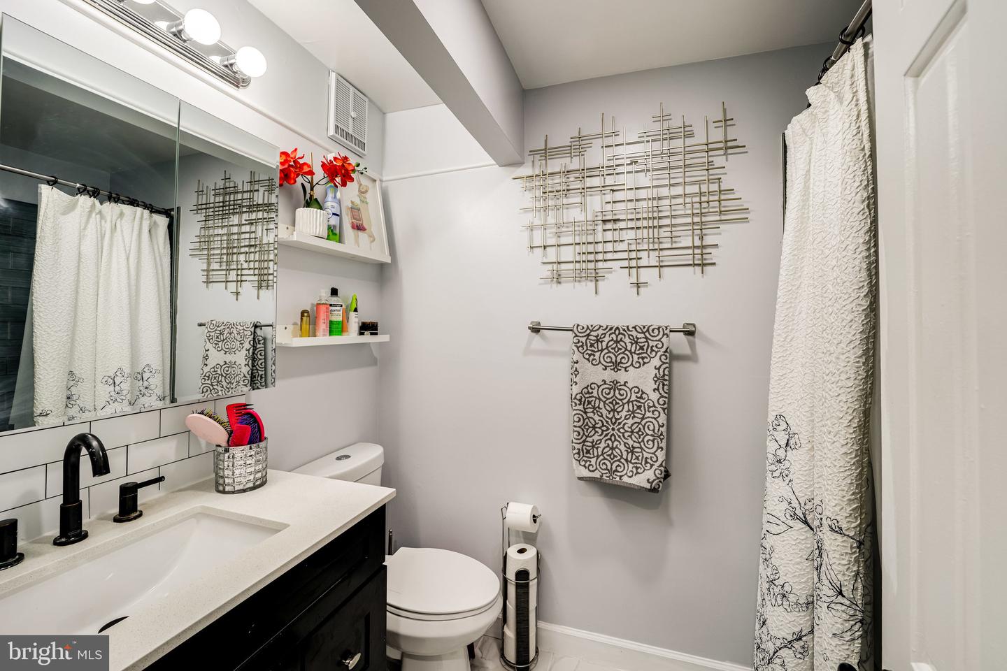 4555 Interlachen COURT Unit: I