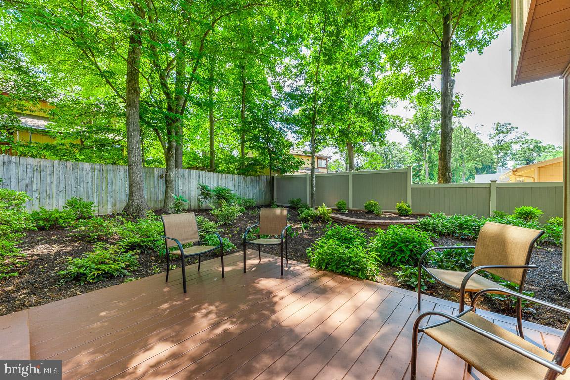 5403 Sideburn ROAD