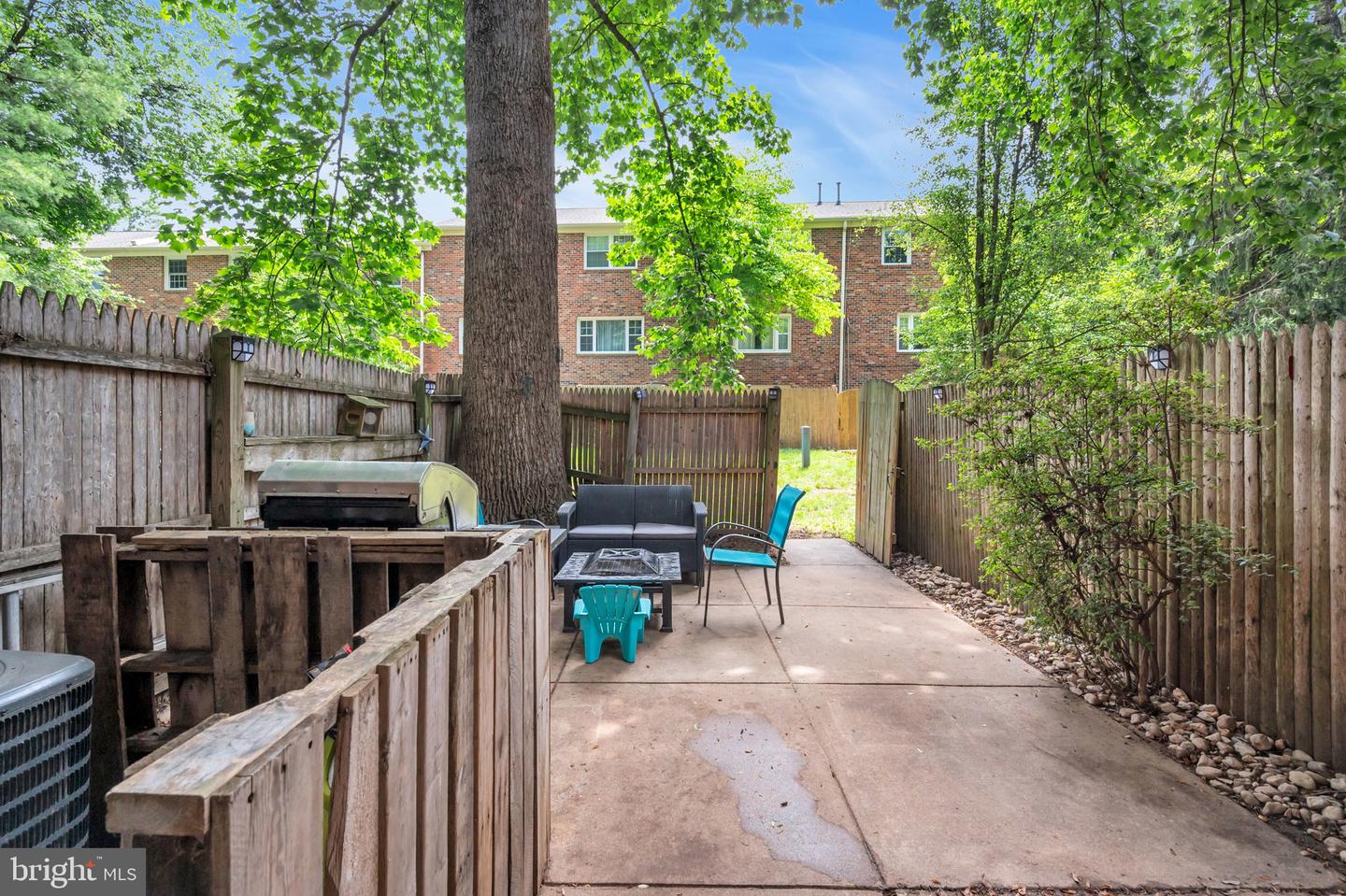 5825 Torington DRIVE Unit: 853