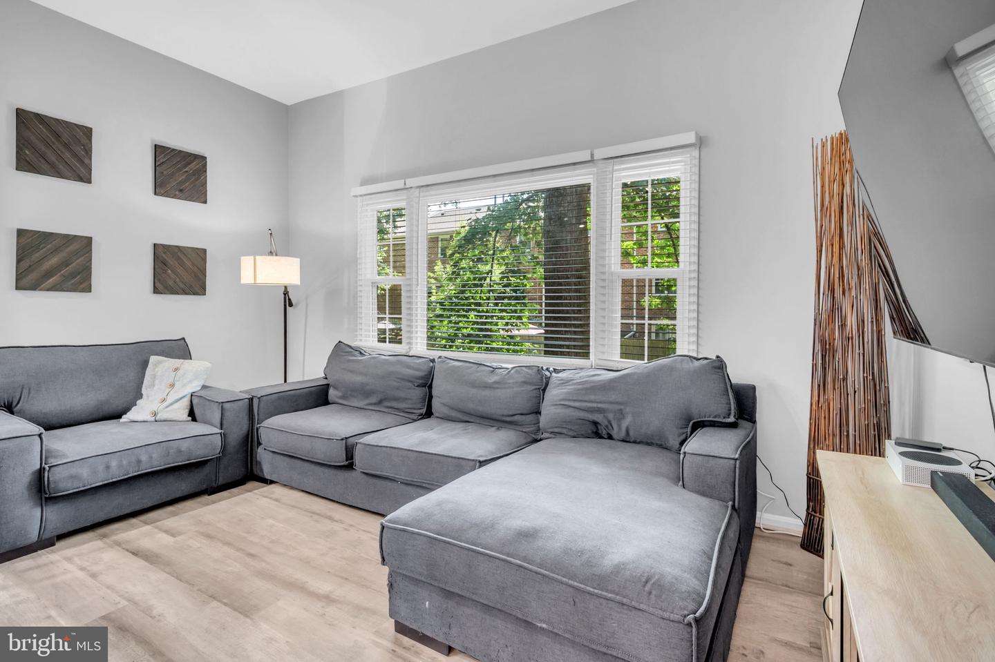 5825 Torington DRIVE Unit: 853