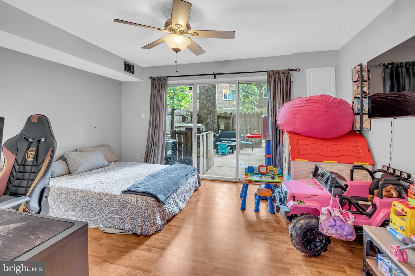 5825 Torington DRIVE Unit: 853
