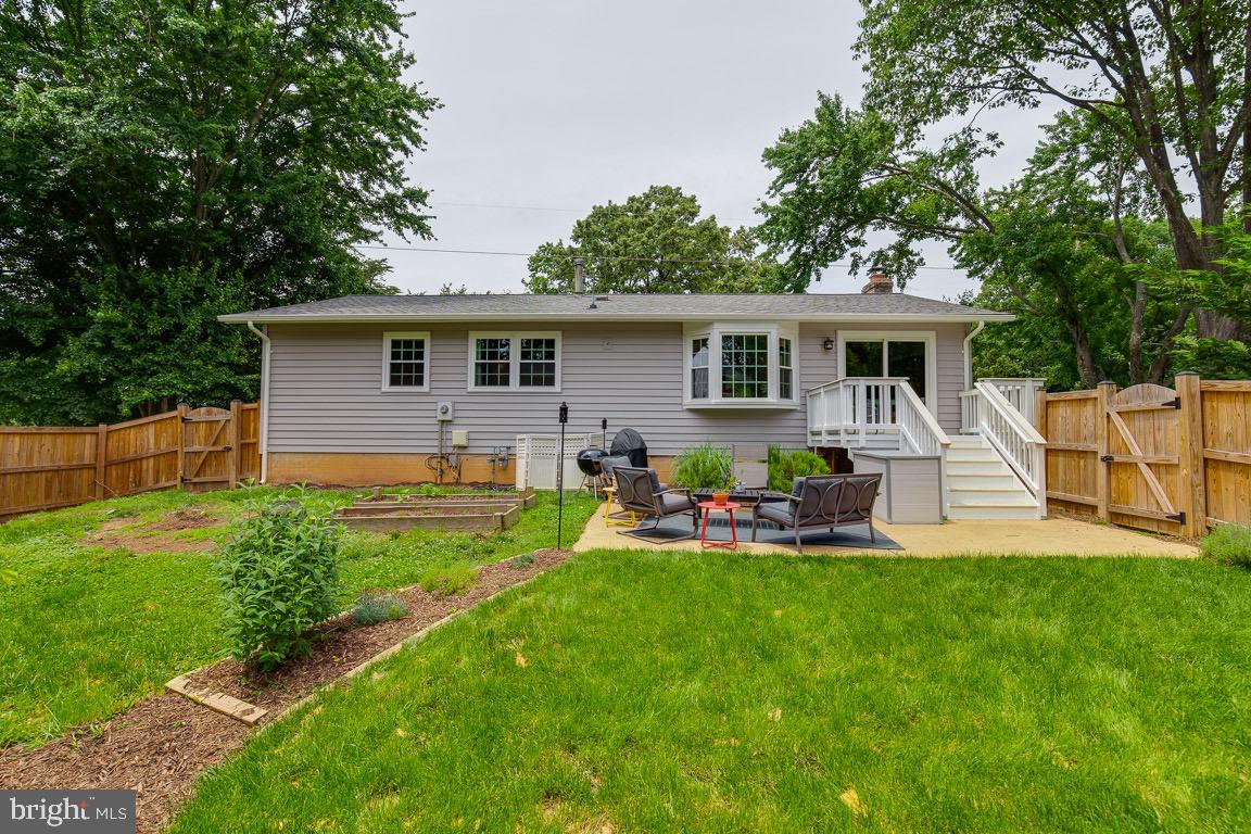 1731 Tamerisk COURT