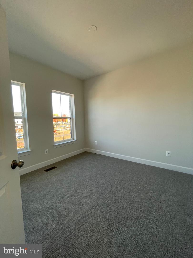 5215 Ridgeview Retreat DRIVE
