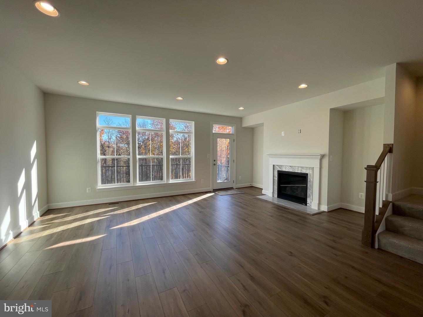 5215 Ridgeview Retreat DRIVE