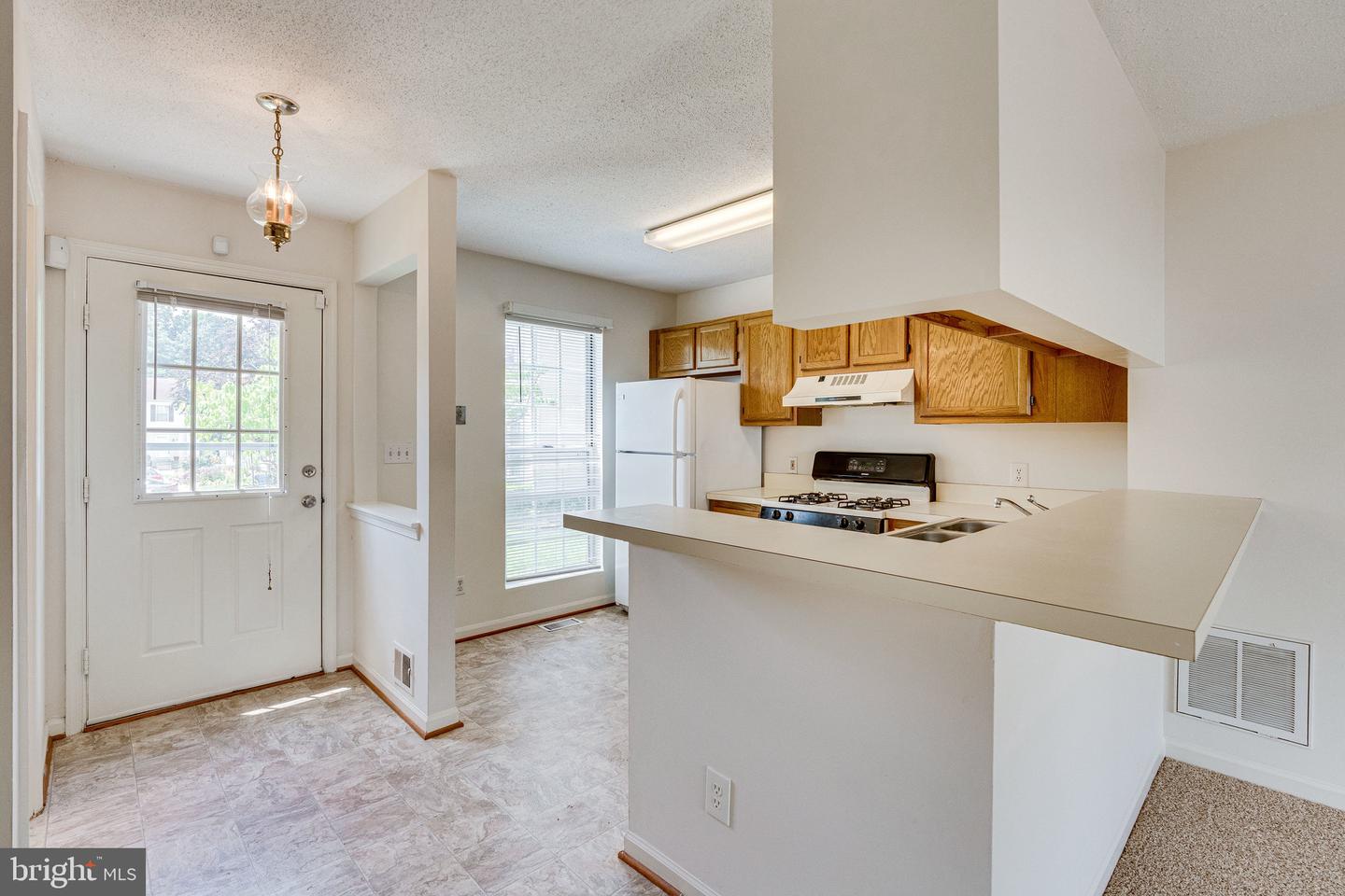 6628 High Valley LANE