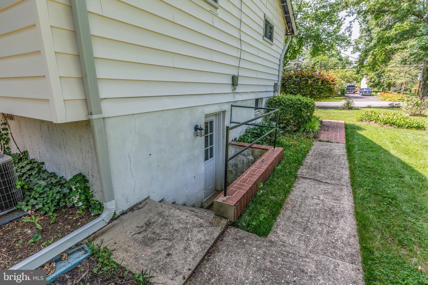 4402 Old Mill ROAD