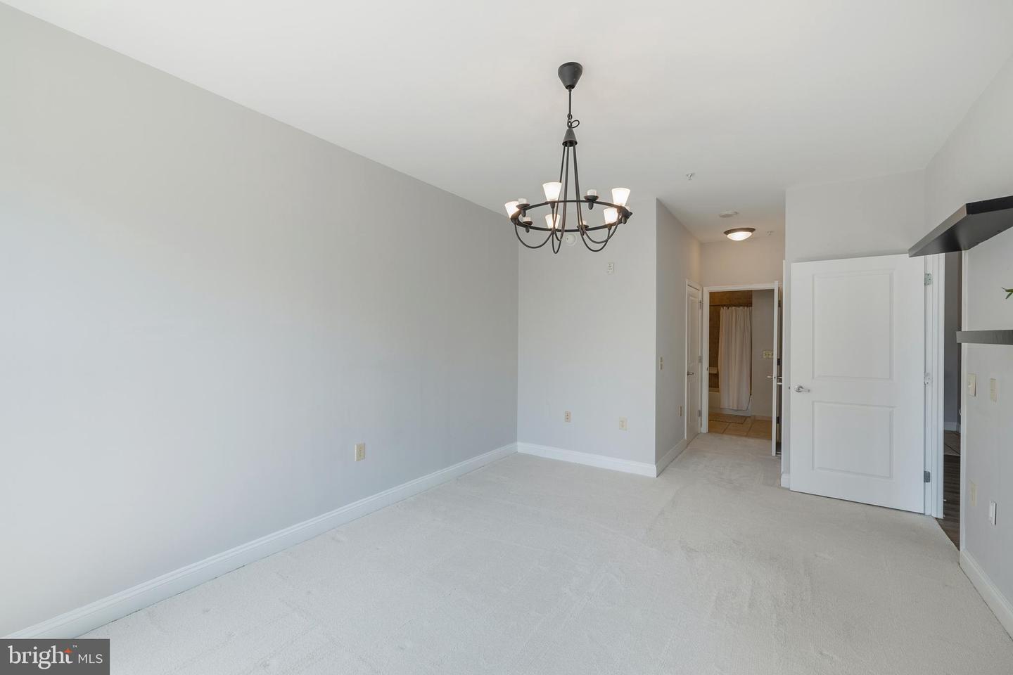 11760 Sunrise Valley DRIVE Unit: 111