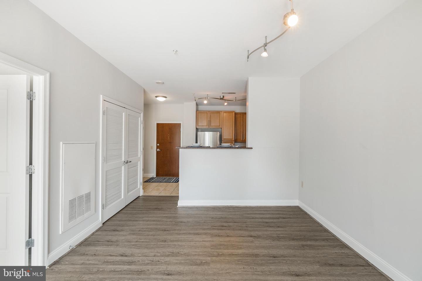 11760 Sunrise Valley DRIVE Unit: 111