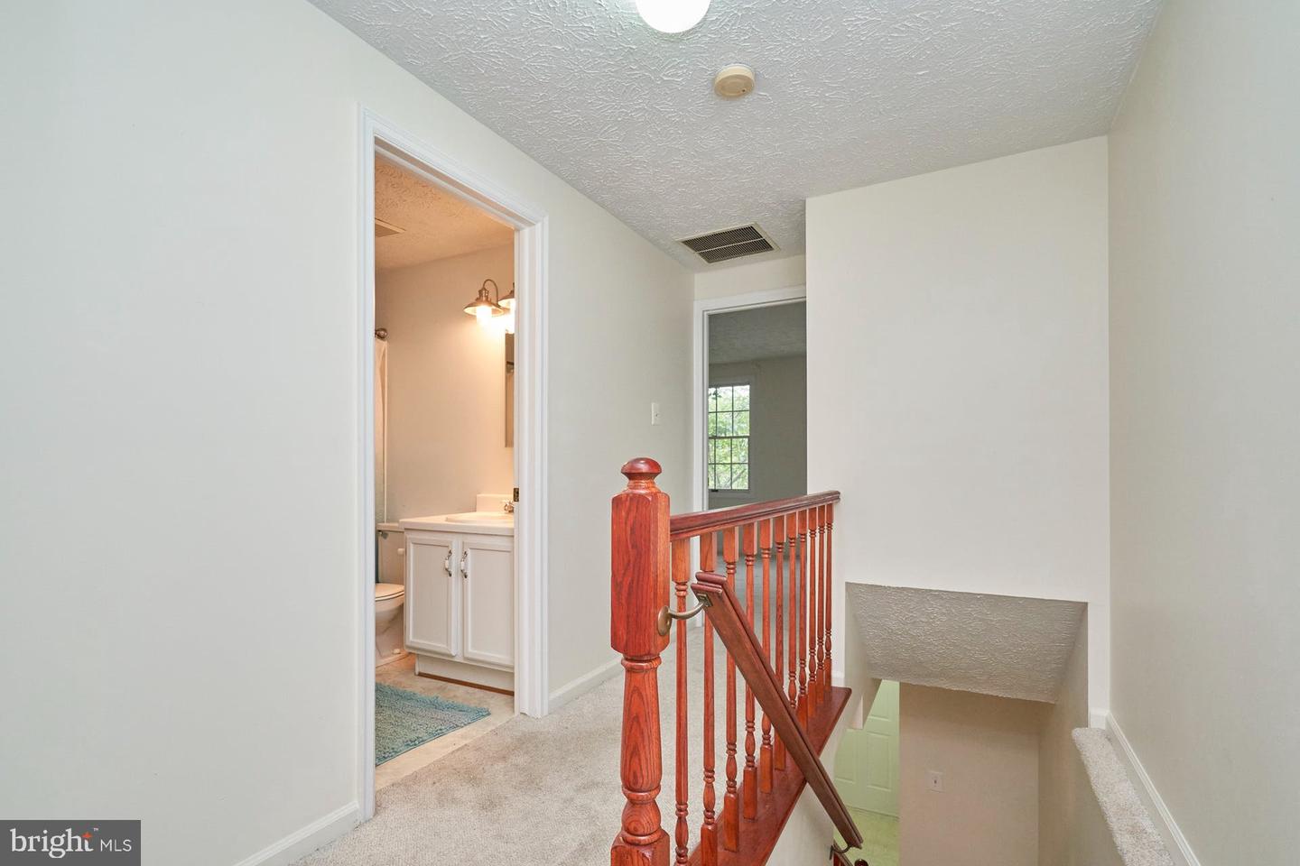 8483 Aurora COURT