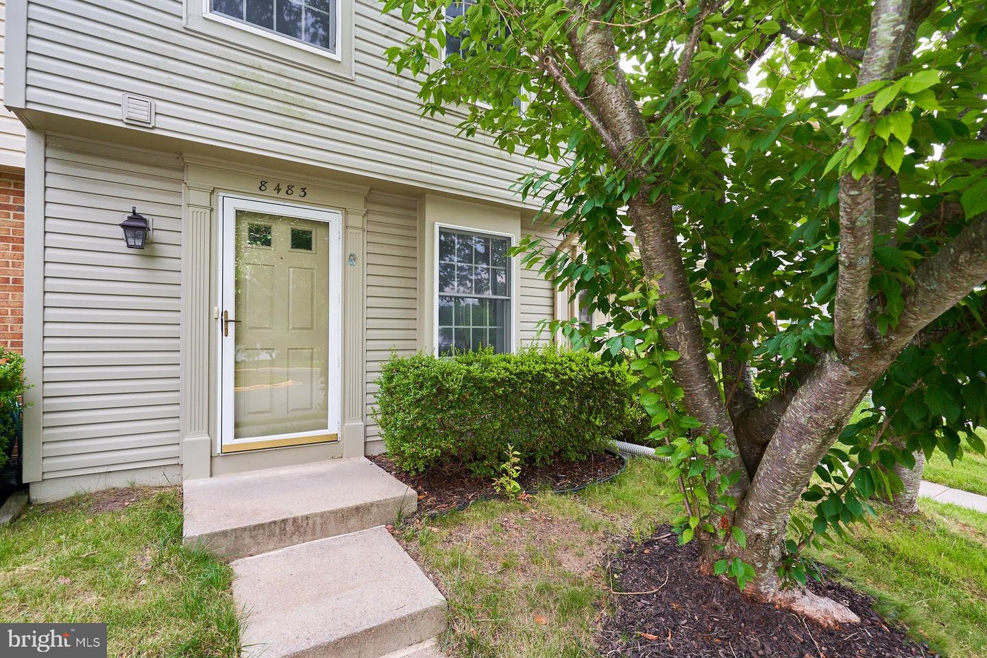 8483 Aurora COURT