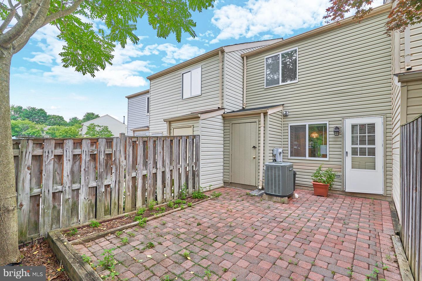 8483 Aurora COURT