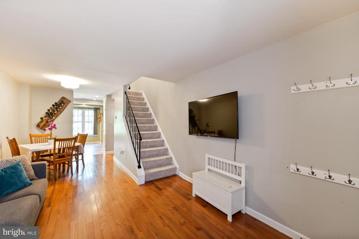 4243 Moselle DRIVE