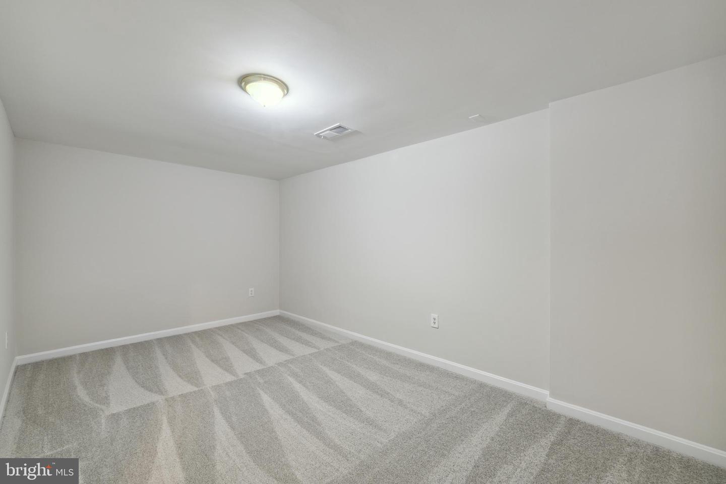 9895 Becket COURT