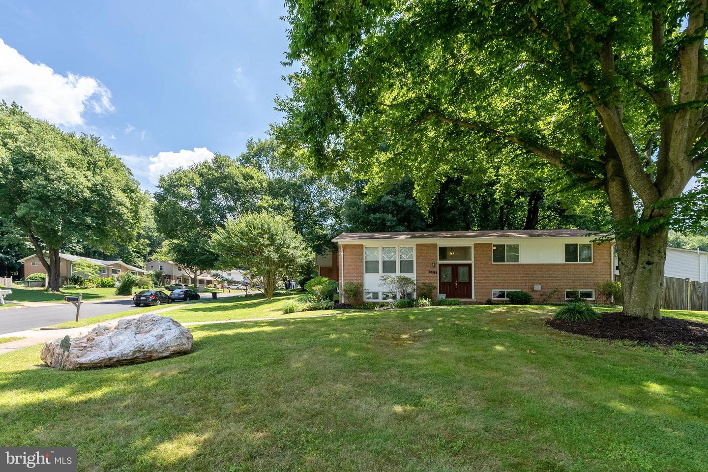 9895 Becket COURT
