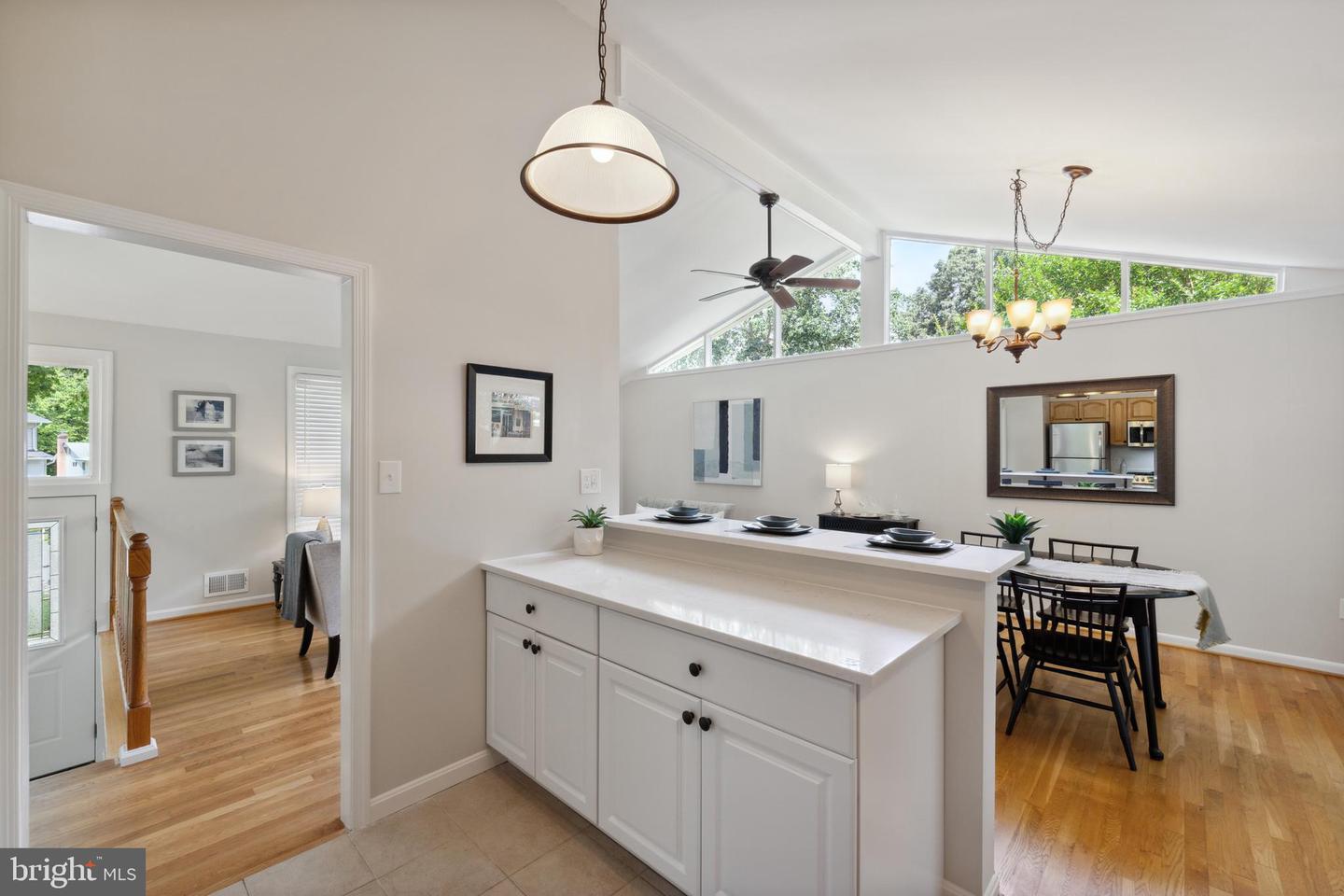 9895 Becket COURT