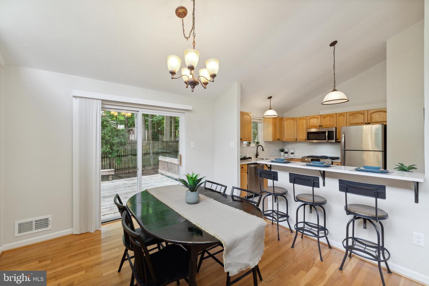 9895 Becket COURT