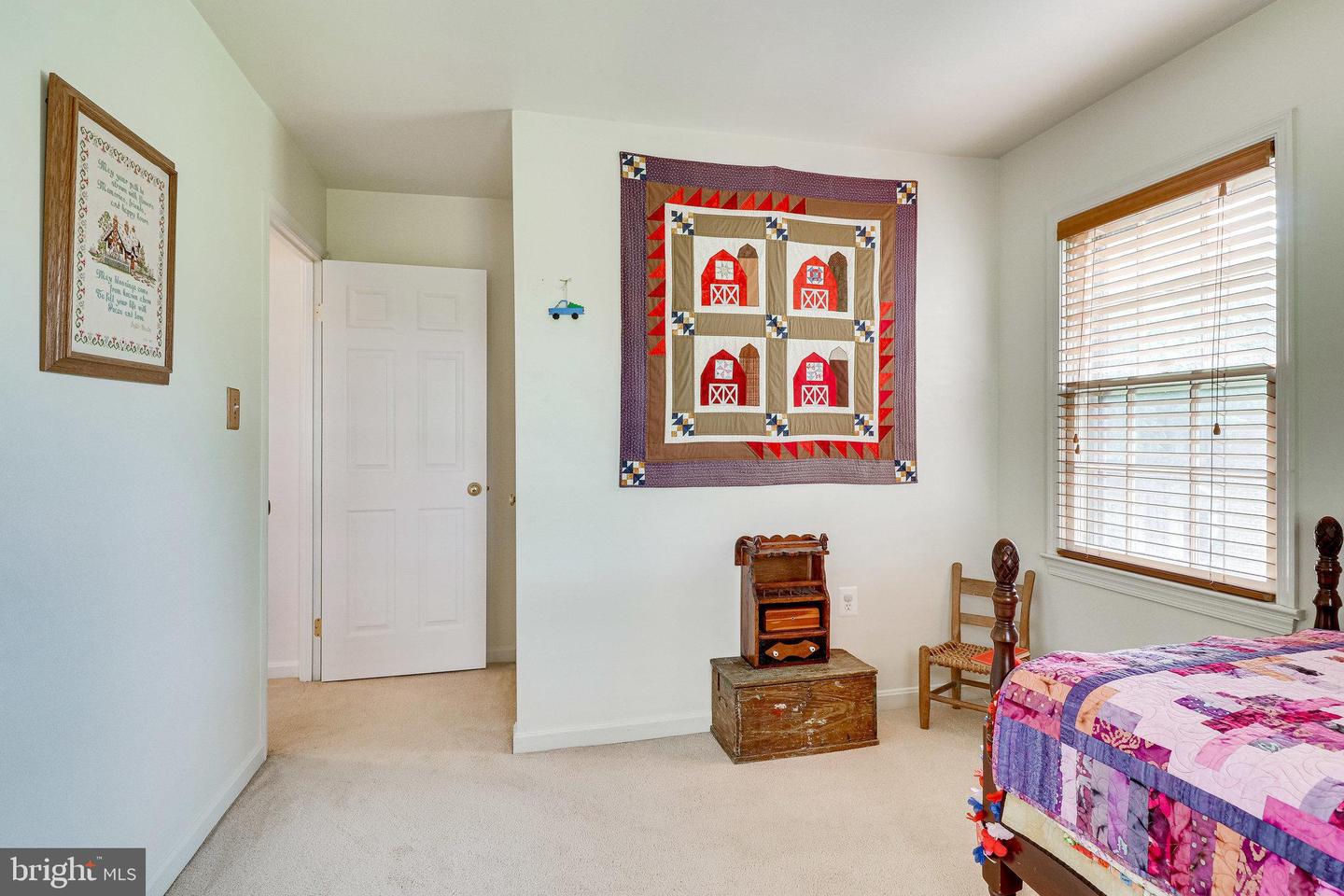 5526 Lakewhite COURT