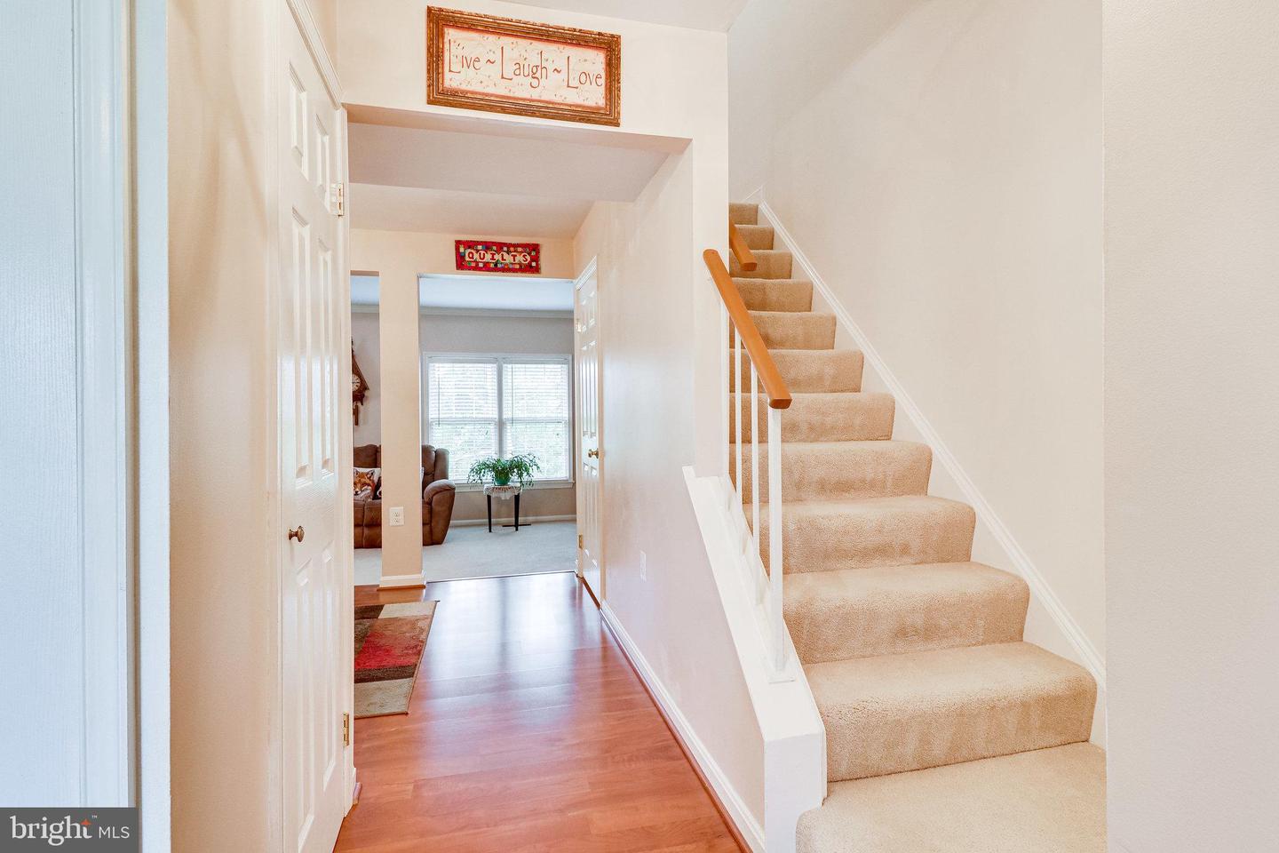 5526 Lakewhite COURT