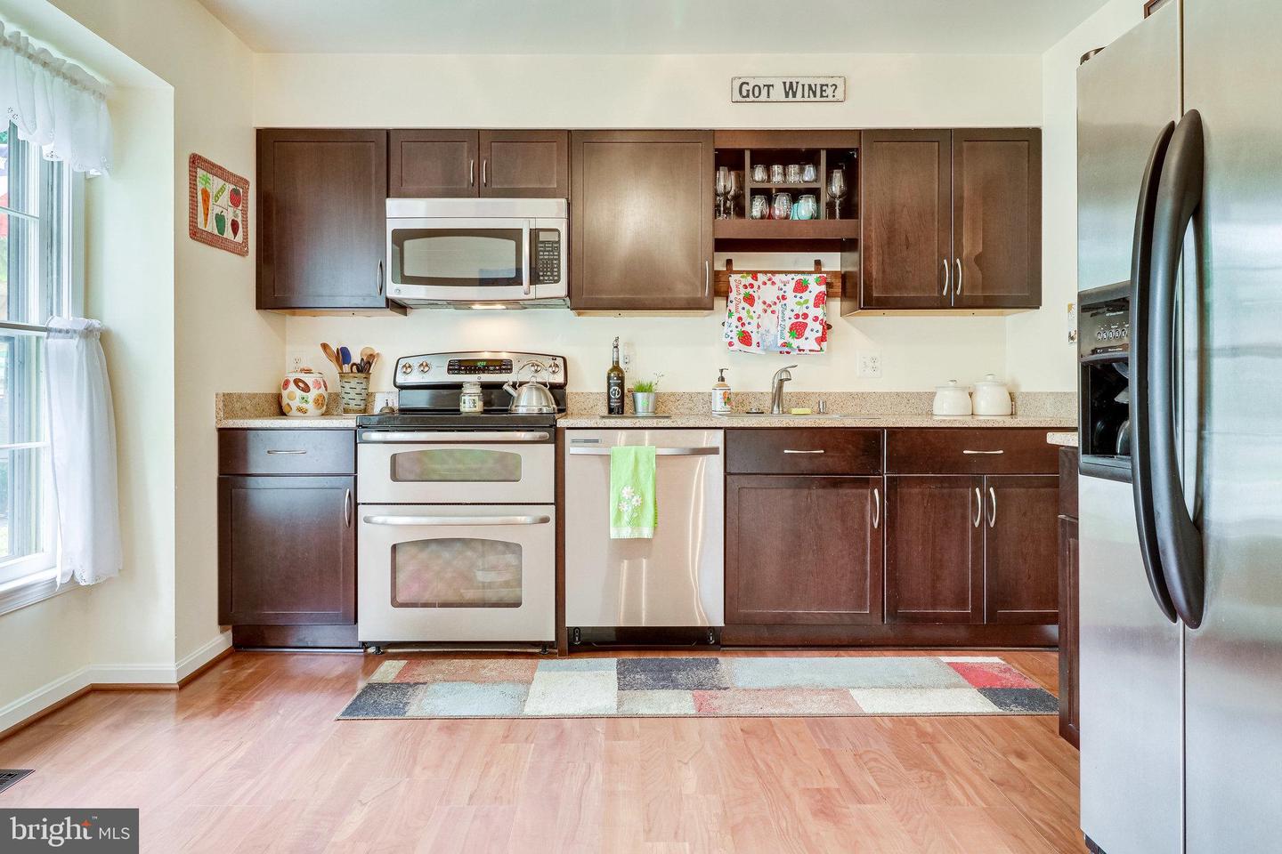 5526 Lakewhite COURT