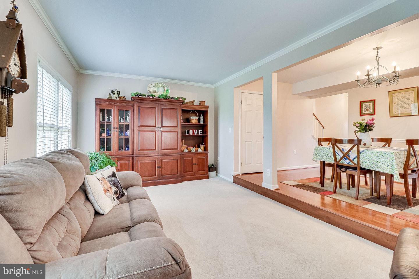 5526 Lakewhite COURT