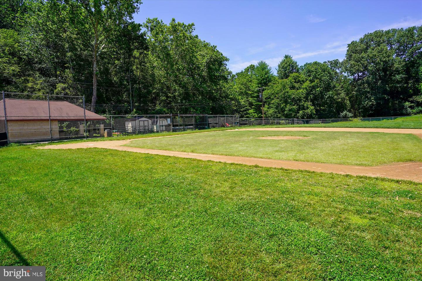10100 Oakton Terrace ROAD Unit: 10100