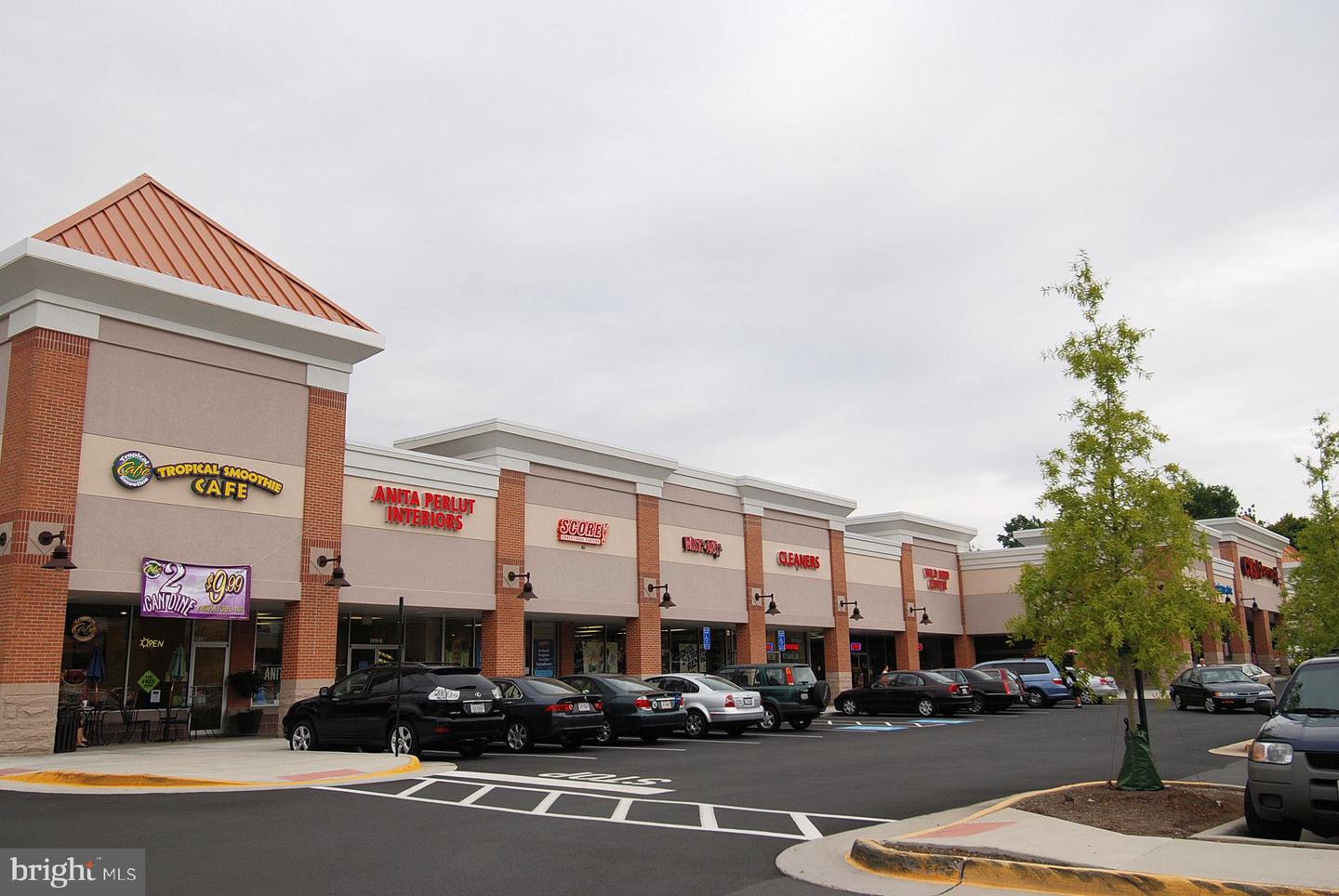 10100 Oakton Terrace ROAD Unit: 10100