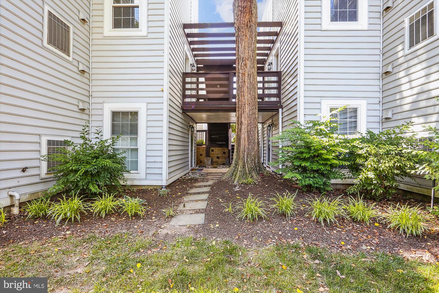 10100 Oakton Terrace ROAD Unit: 10100