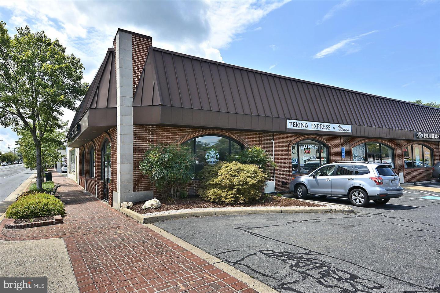 10100 Oakton Terrace ROAD Unit: 10100