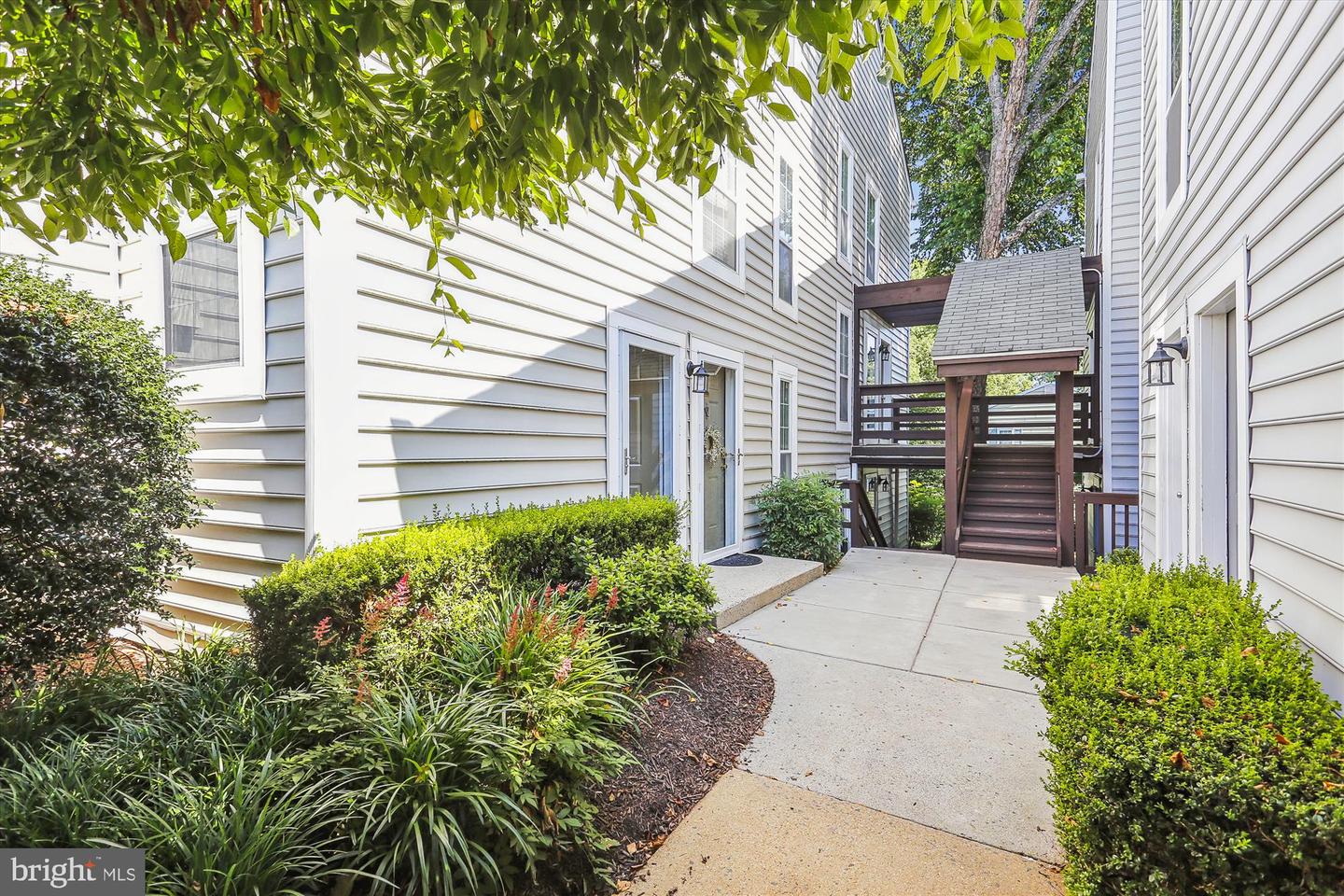 10100 Oakton Terrace ROAD Unit: 10100
