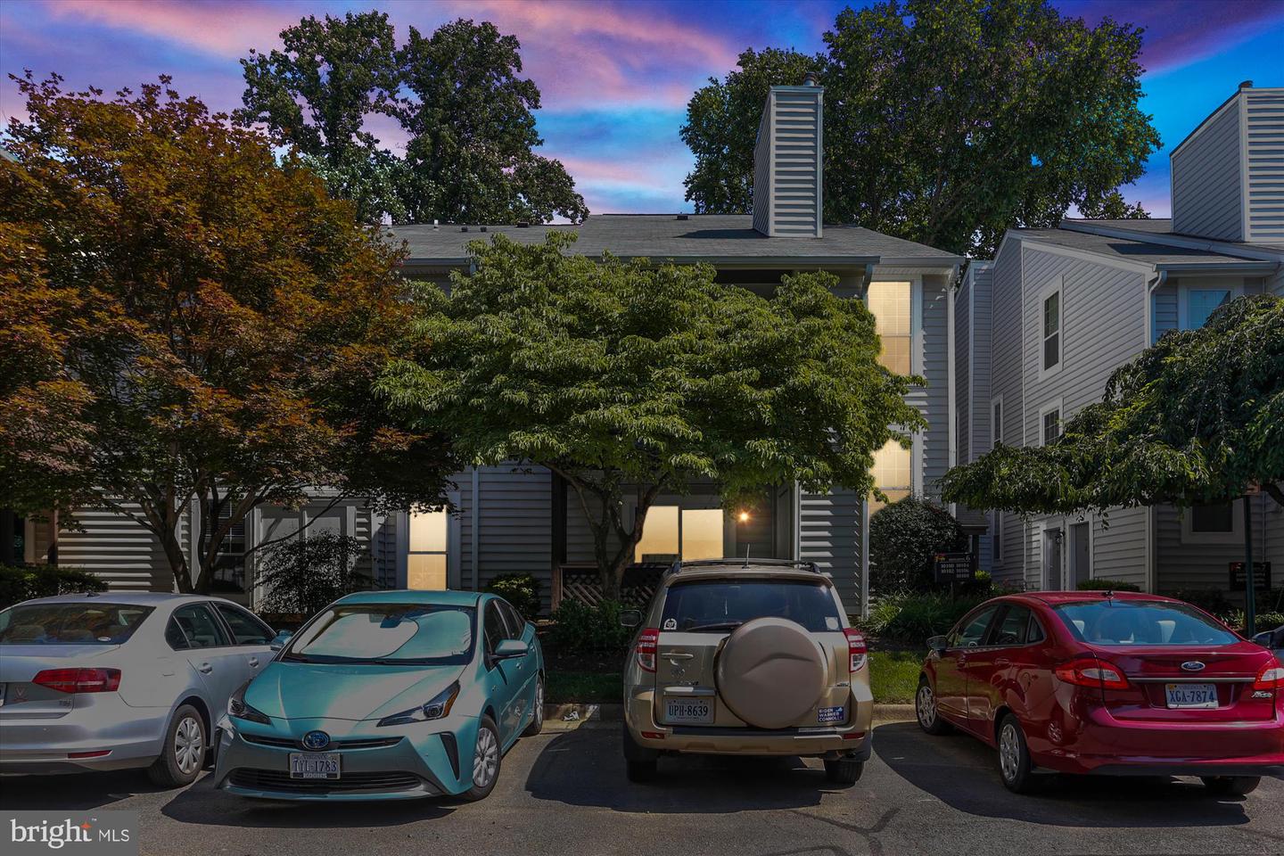 10100 Oakton Terrace ROAD Unit: 10100