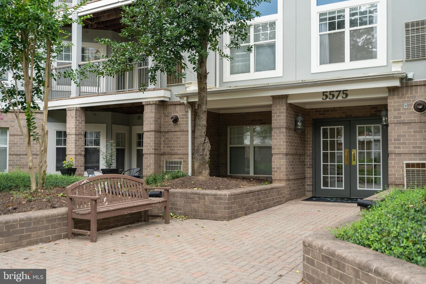 5575 Seminary ROAD Unit: 316