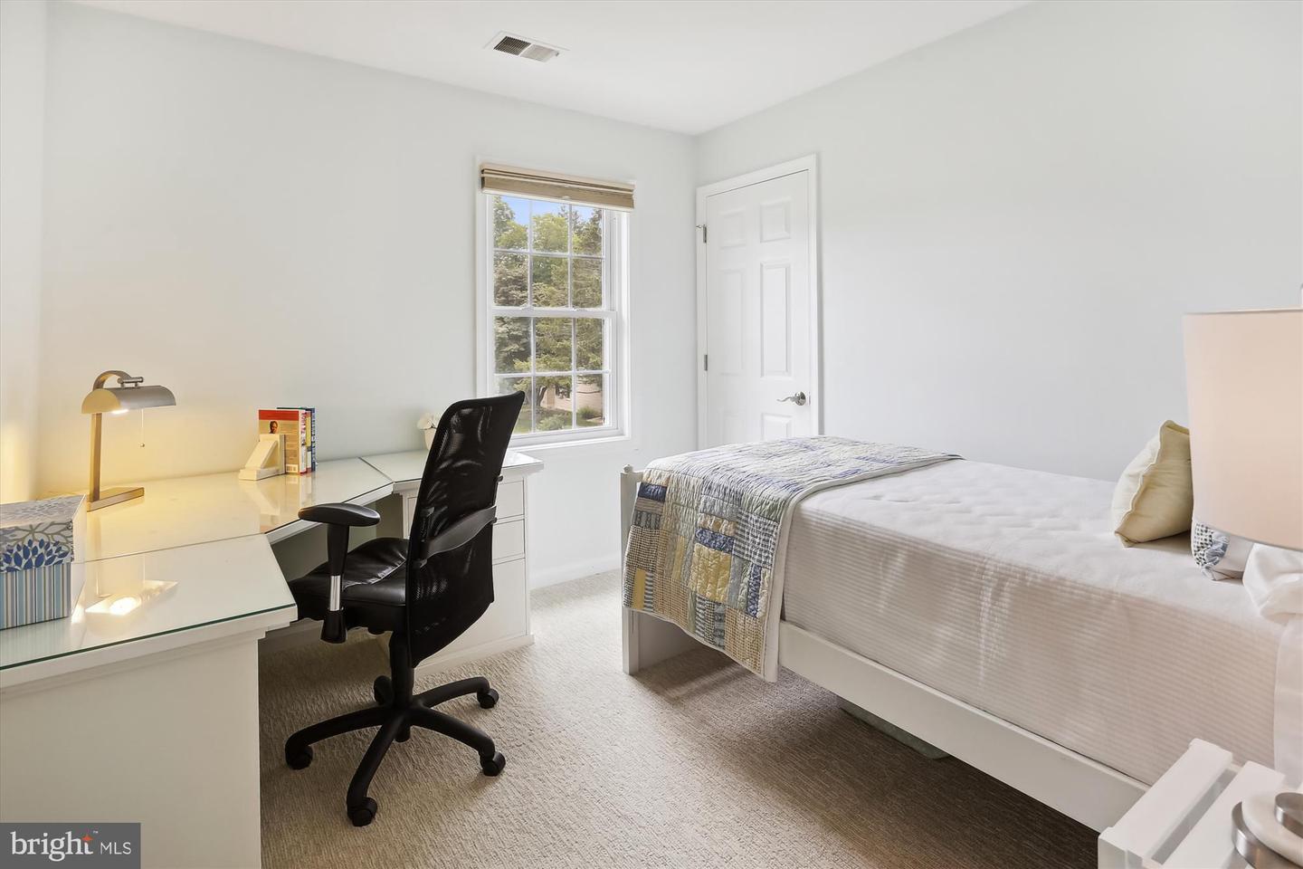 4126 Nomis DRIVE