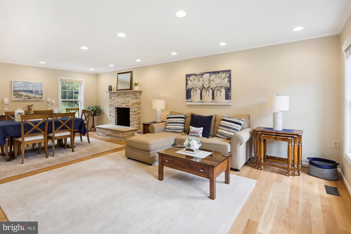 4126 Nomis DRIVE