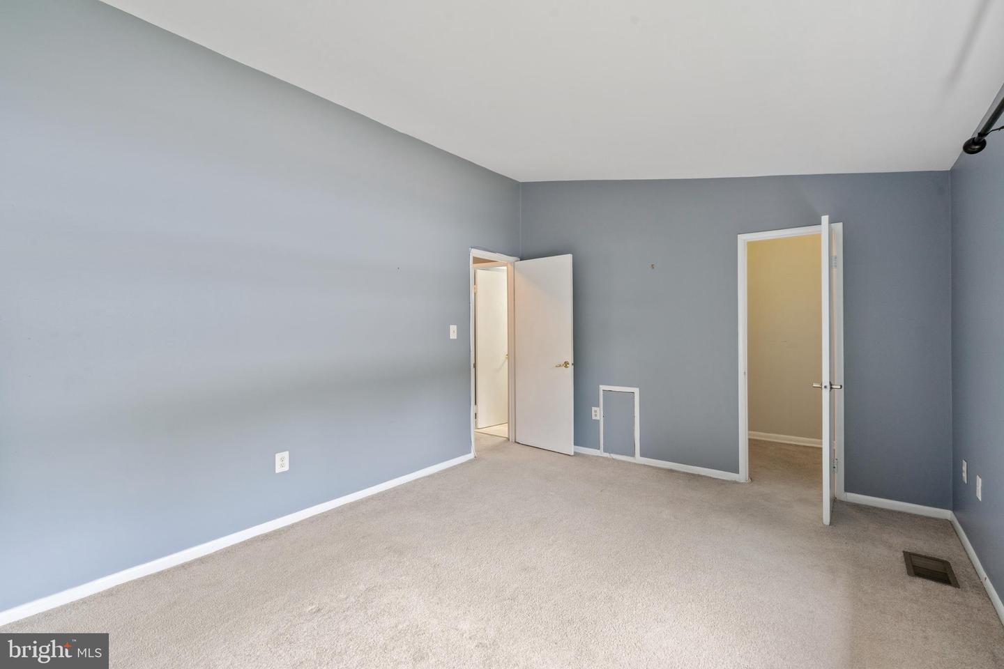 4735 Parkman COURT