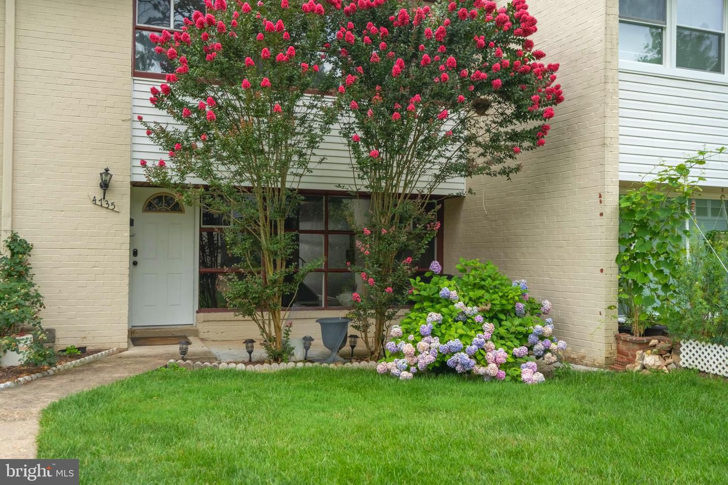 4735 Parkman COURT