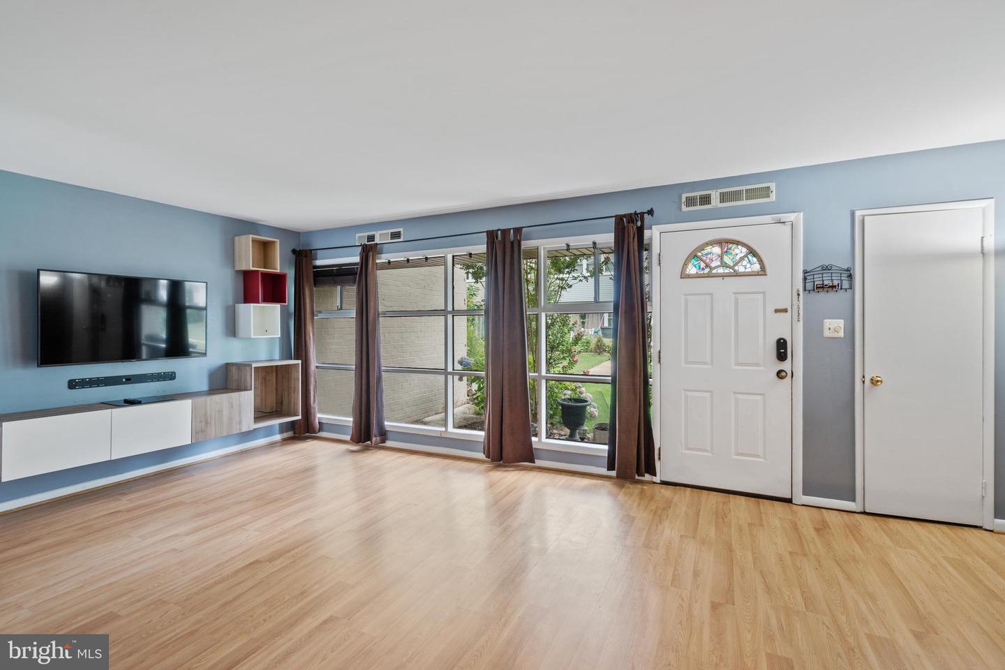 4735 Parkman COURT