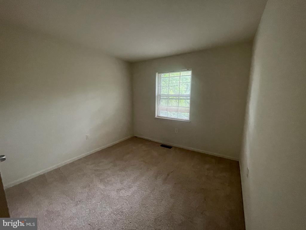 7704 Norsham LANE