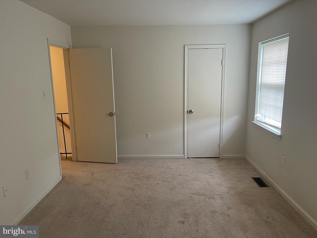 7704 Norsham LANE
