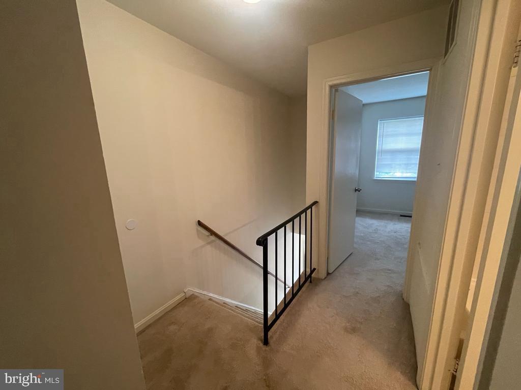 7704 Norsham LANE