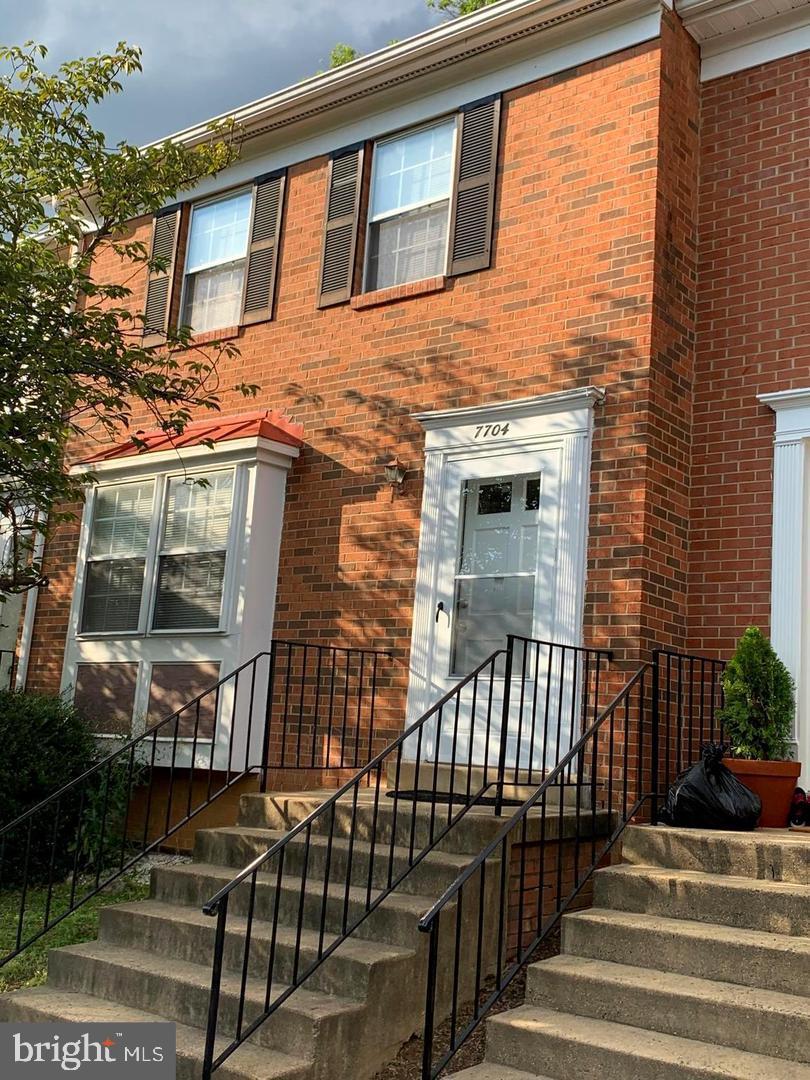 7704 Norsham LANE
