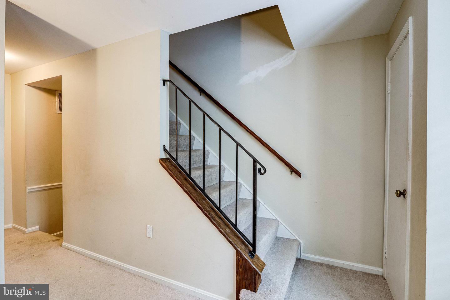 7903 Central Park CIRCLE