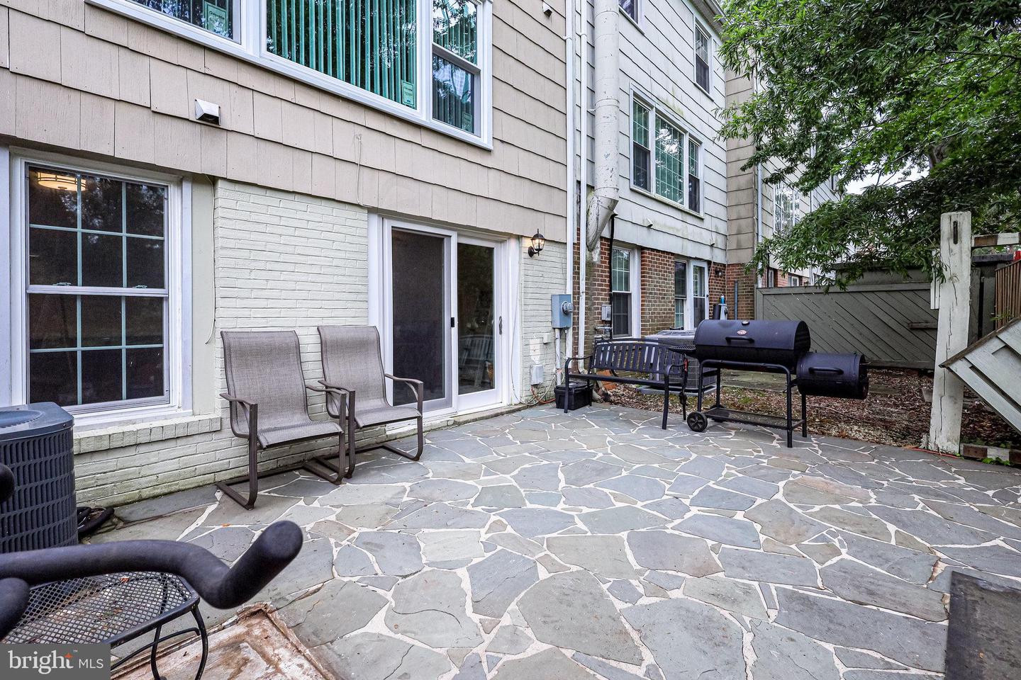 7903 Central Park CIRCLE