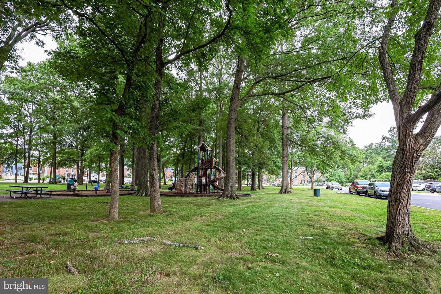 7903 Central Park CIRCLE
