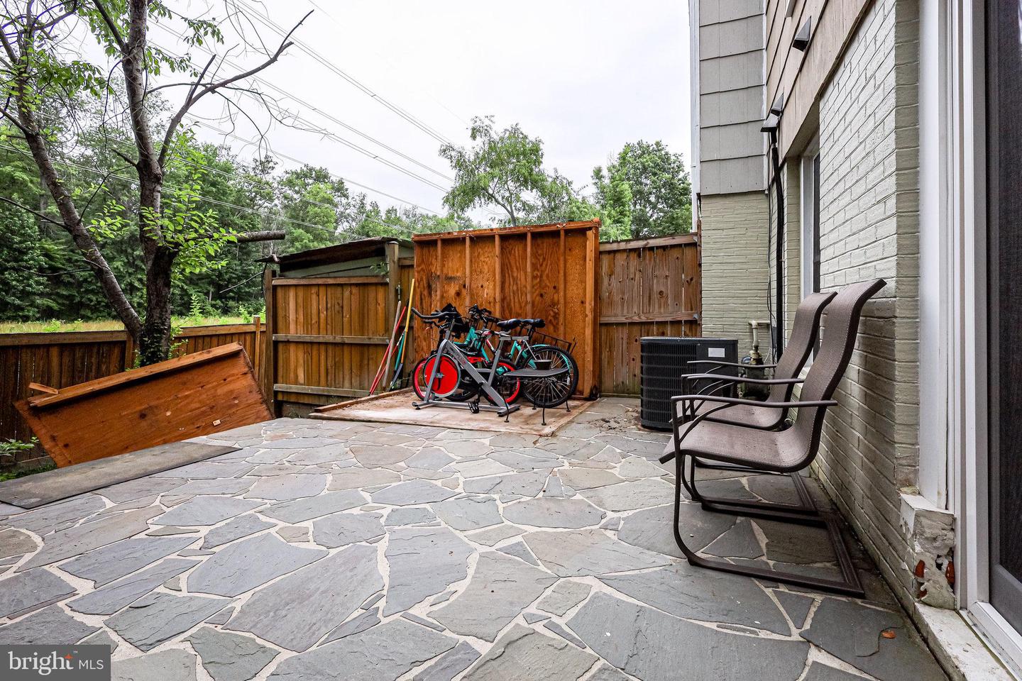 7903 Central Park CIRCLE