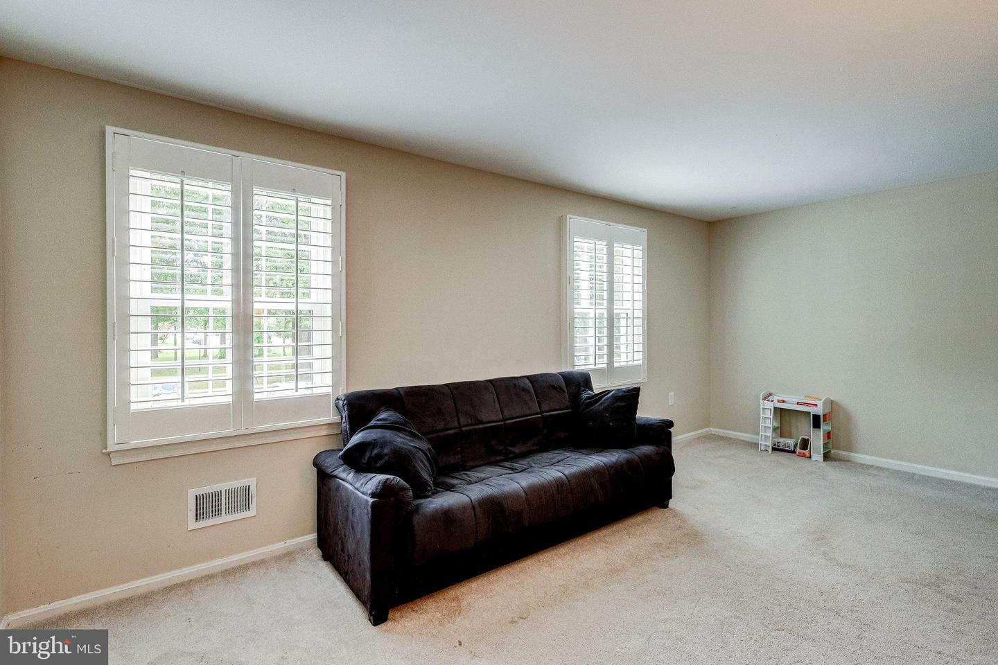 7903 Central Park CIRCLE